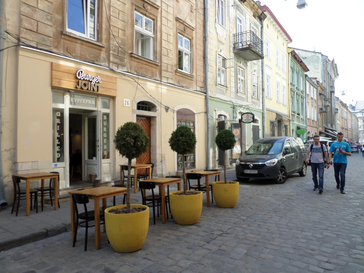 Apartment On Staroievreiska Lviv Ngoại thất bức ảnh