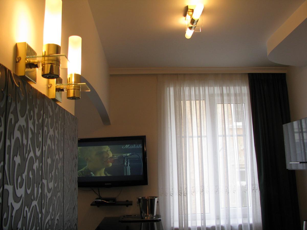 Apartment On Staroievreiska Lviv Ngoại thất bức ảnh