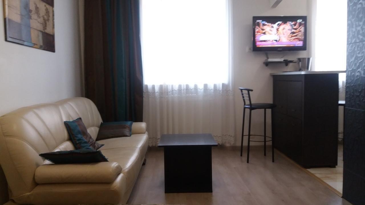 Apartment On Staroievreiska Lviv Ngoại thất bức ảnh